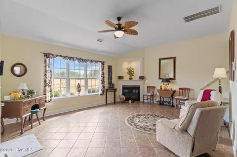 Other - 502 Castle Bay Dr # B, Hampstead, NC 28443 photo 7 of 8