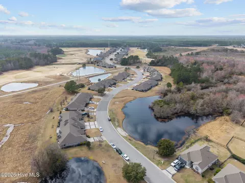 View/Area - 502 Castle Bay Dr # B, Hampstead, NC 28443 photo 2 of 3