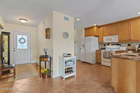 Other - 502 Castle Bay Dr # B, Hampstead, NC 28443 photo 2 of 7