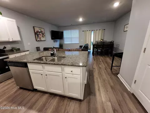 7691 Knightbell Cir #10, Leland, NC 28451