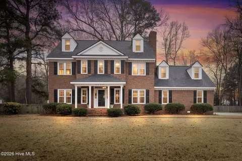 4209 Fairhaven Dr, Rocky Mount, NC 27803