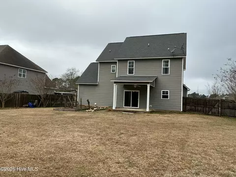 Exterior - 38 Treasure Way, Hampstead, NC 28443 photo 2 of 9