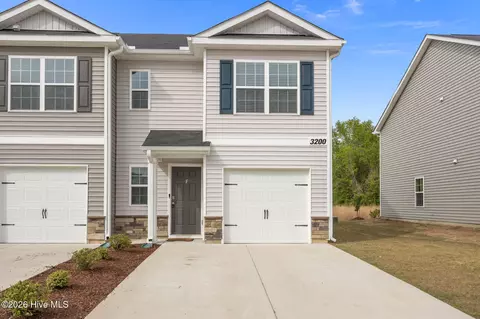 3200 Tatlock Way #F, Greenville, NC 27834