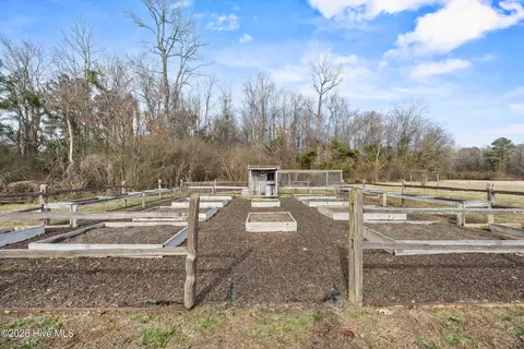 Exterior - 1000 Gregory Fork Rd, Richlands, NC 28574 photo 11 of 16
