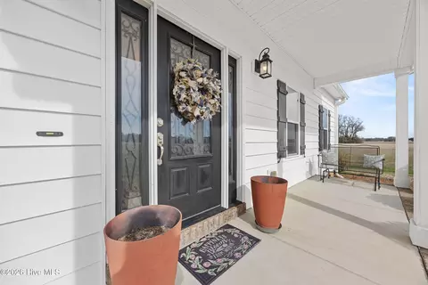Exterior - 1000 Gregory Fork Rd, Richlands, NC 28574 photo 5 of 16