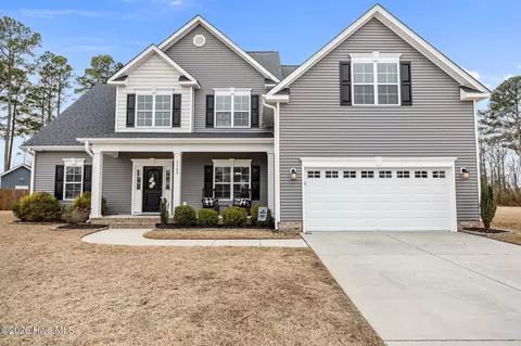 2269 Birch Hollow Dr, Winterville, NC 28590