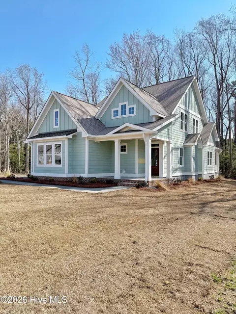 179 S Brightleaf Dr, Minnesott Beach, NC 28510