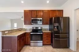 Kitchen - 116 Pond Pine Loop, Currituck, NC 27929 photo 2 of 2