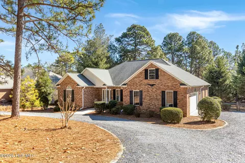 Exterior - 151 Longleaf Dr, West End, NC 27376 photo 2 of 7