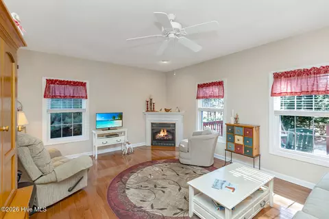 Living - 151 Longleaf Dr, West End, NC 27376 photo 1 of 2