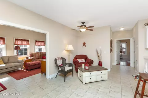Entry Way - 151 Longleaf Dr, West End, NC 27376 photo 2 of 2