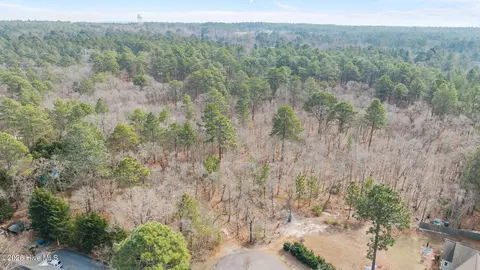 8 Heather Ln, Pinehurst, NC 28374