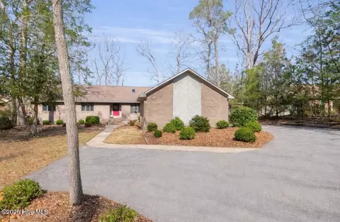131 Rock Creek Dr, New Bern, NC 28562