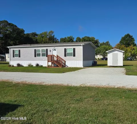1118 Old Tar Landing Rd, Jacksonville, NC 28540