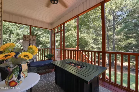 Exterior - 220 Sugar Pine Dr, Pinehurst, NC 28374 photo 3 of 6