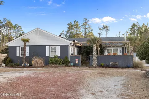 713 James Dr, Newport, NC 28570