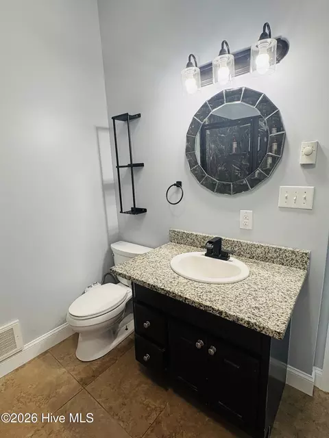Bath - 335 Bull Tail Rd, Wallace, NC 28466 photo 8 of 8