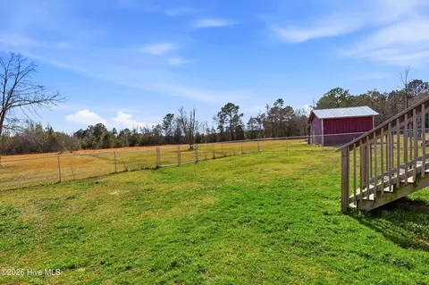 Exterior - 335 Bull Tail Rd, Wallace, NC 28466 photo 8 of 9