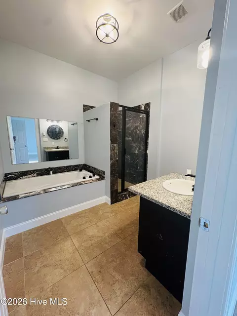 Bath - 335 Bull Tail Rd, Wallace, NC 28466 photo 7 of 8