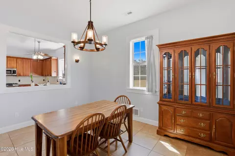 Dining - 335 Bull Tail Rd, Wallace, NC 28466 photo 2 of 2