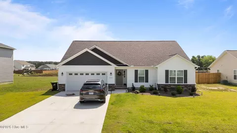 204 Harvest Blvd, Havelock, NC 28532