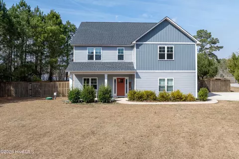 110 Ruby Yopp Cir, Sneads Ferry, NC 28460