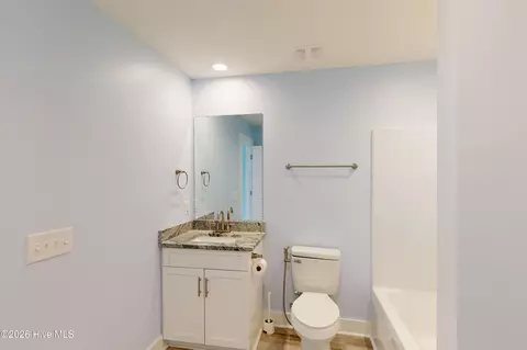 Bath - 110 Ruby Yopp Cir, Sneads Ferry, NC 28460 photo 4 of 8