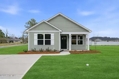 248 Rae St, Warsaw, NC 28398