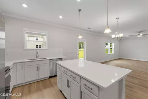 Kitchen - 408 La Mer Loop, Shallotte, NC 28470 photo 4 of 4