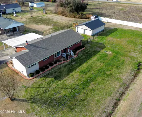 222 Orange St, Kinston, NC 28504