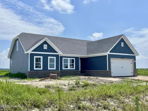 205 Strawberry Acres Dr, Elizabeth City, NC 27909
