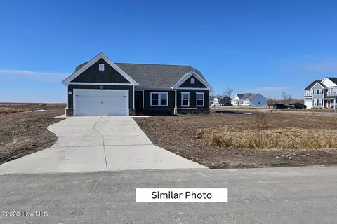 205 Strawberry Acres Dr, Elizabeth City, NC 27909