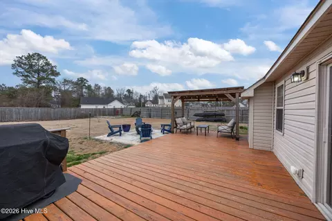 Exterior - 203 Brice Ct, Hubert, NC 28539 photo 17 of 18