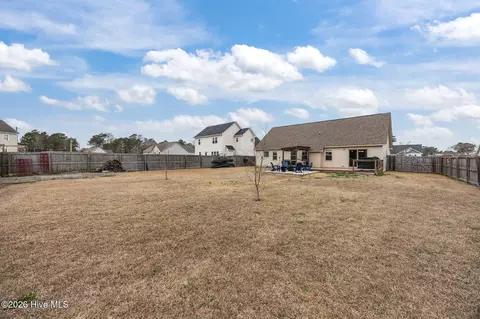 Exterior - 203 Brice Ct, Hubert, NC 28539 photo 7 of 18