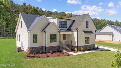 Exterior - 40 Stream View Way, Spring Hope, NC 27882 photo 3 of 10