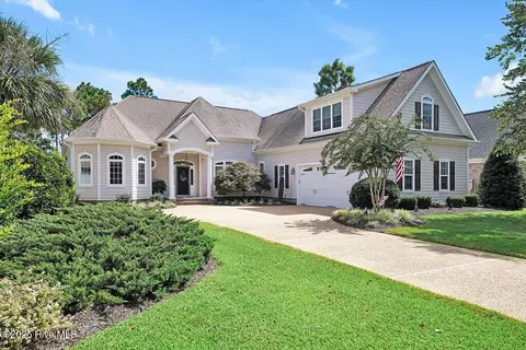 8586 Oak Abbey Trl NE, Leland, NC 28451