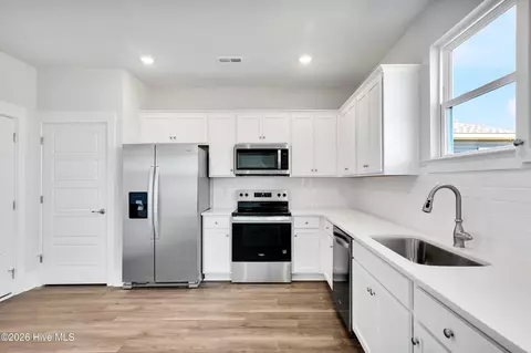 Kitchen - 116 Brogdon St #LOT 22, Wilmington, NC 28411 photo 1 of 2