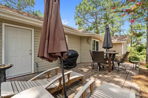 Exterior - 39 Bedford Cir, Pinehurst, NC 28374 photo 6 of 7
