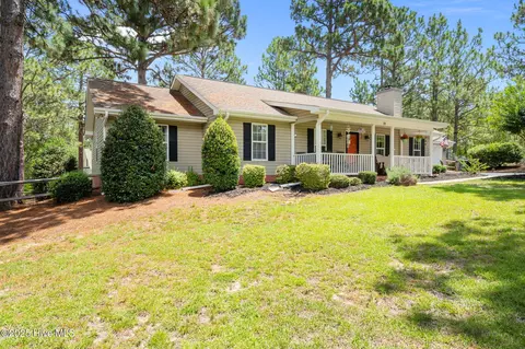 Exterior - 39 Bedford Cir, Pinehurst, NC 28374 photo 2 of 7
