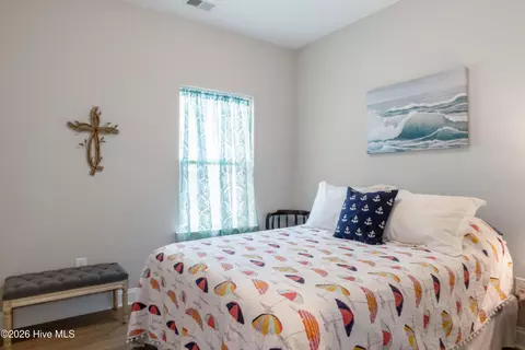 Bedroom - 7605 Privateer Loop, Sunset Beach, NC 28468 photo 1 of 8