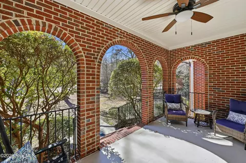 122 Spring Chase Ln, Rocky Point, NC 28457