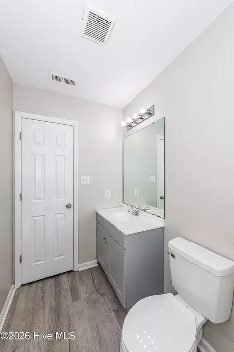 Bath - 213 Loren Rd, Hubert, NC 28539 photo 1 of 7