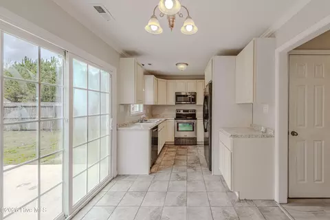 Kitchen - 213 Loren Rd, Hubert, NC 28539 photo 5 of 6