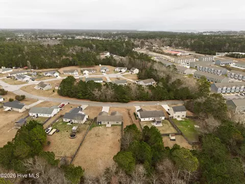 View/Area - 213 Loren Rd, Hubert, NC 28539 photo 19 of 32