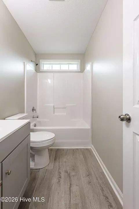 Bath - 213 Loren Rd, Hubert, NC 28539 photo 5 of 7