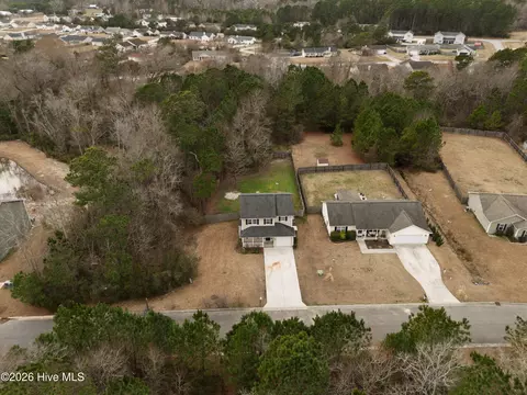 View/Area - 213 Loren Rd, Hubert, NC 28539 photo 11 of 32