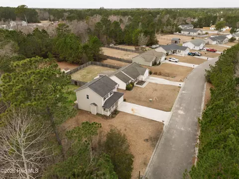 View/Area - 213 Loren Rd, Hubert, NC 28539 photo 8 of 32