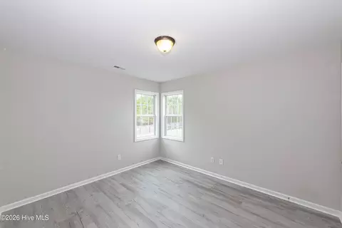 Bedroom - 213 Loren Rd, Hubert, NC 28539 photo 1 of 7