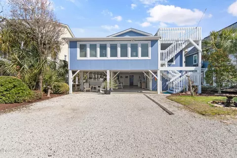 409 40th St, Sunset Beach, NC 28468