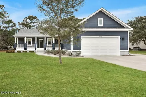 5016 Robert Ruark Dr SE, Southport, NC 28461